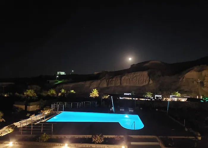 Villa Scirocco Fira (Santorini)