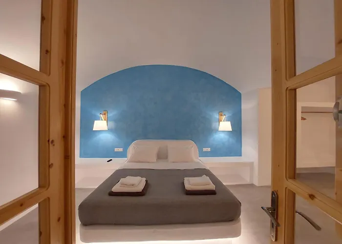 Scirocco Fira (Santorini)