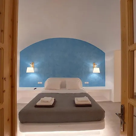 Scirocco Fira (Santorini)