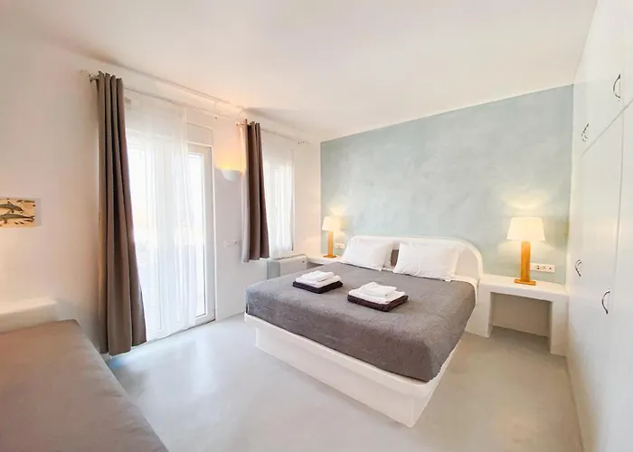 Villa Scirocco Fira (Santorini)