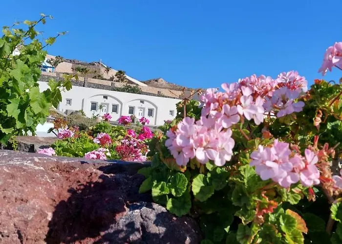 Scirocco Fira (Santorini)