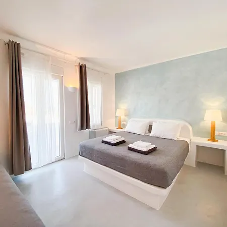 Villa Scirocco Fira (Santorini)